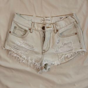 Light wash, high rise denim shorts
